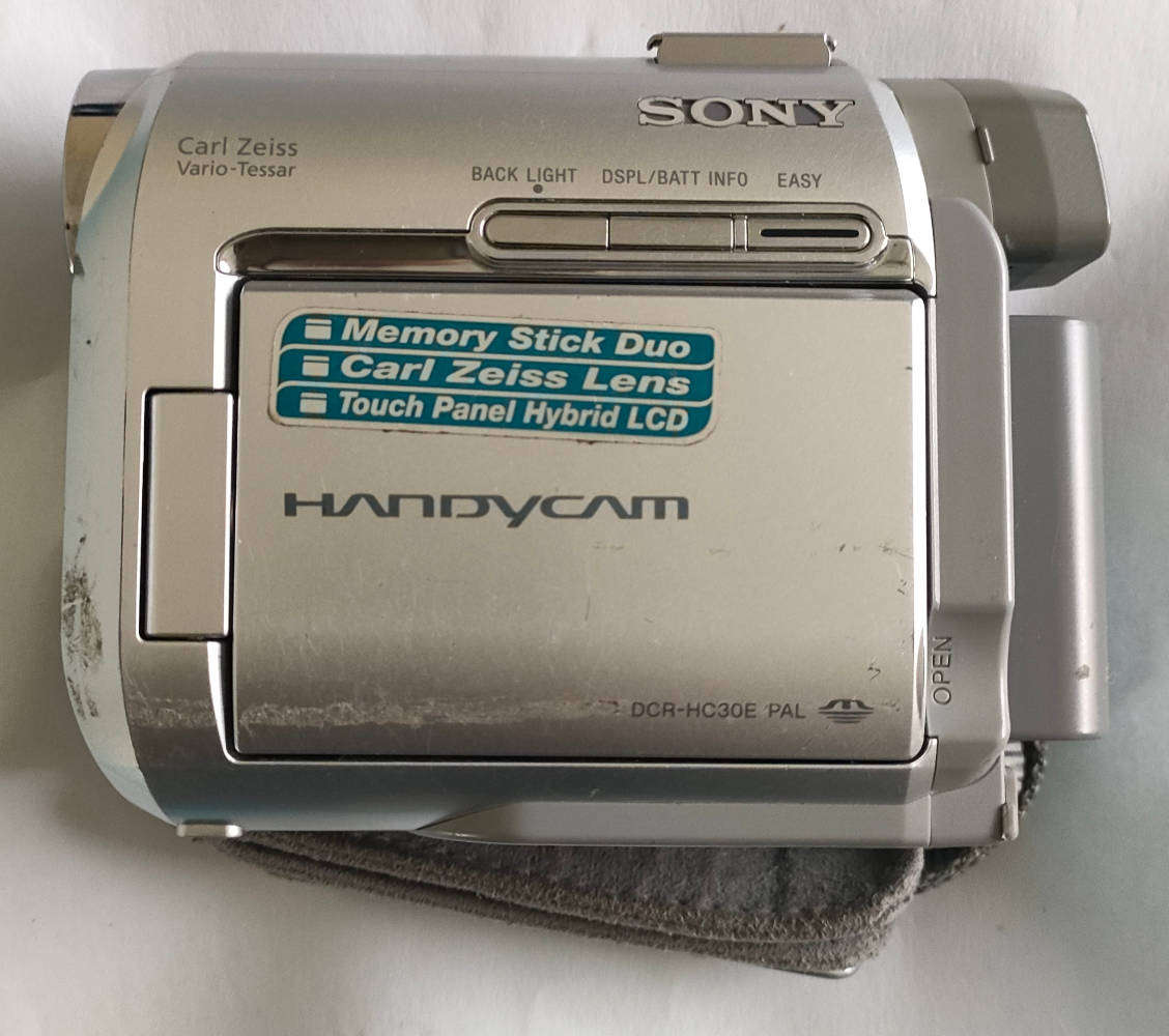 Sony Handicam Dcr - Hc30e