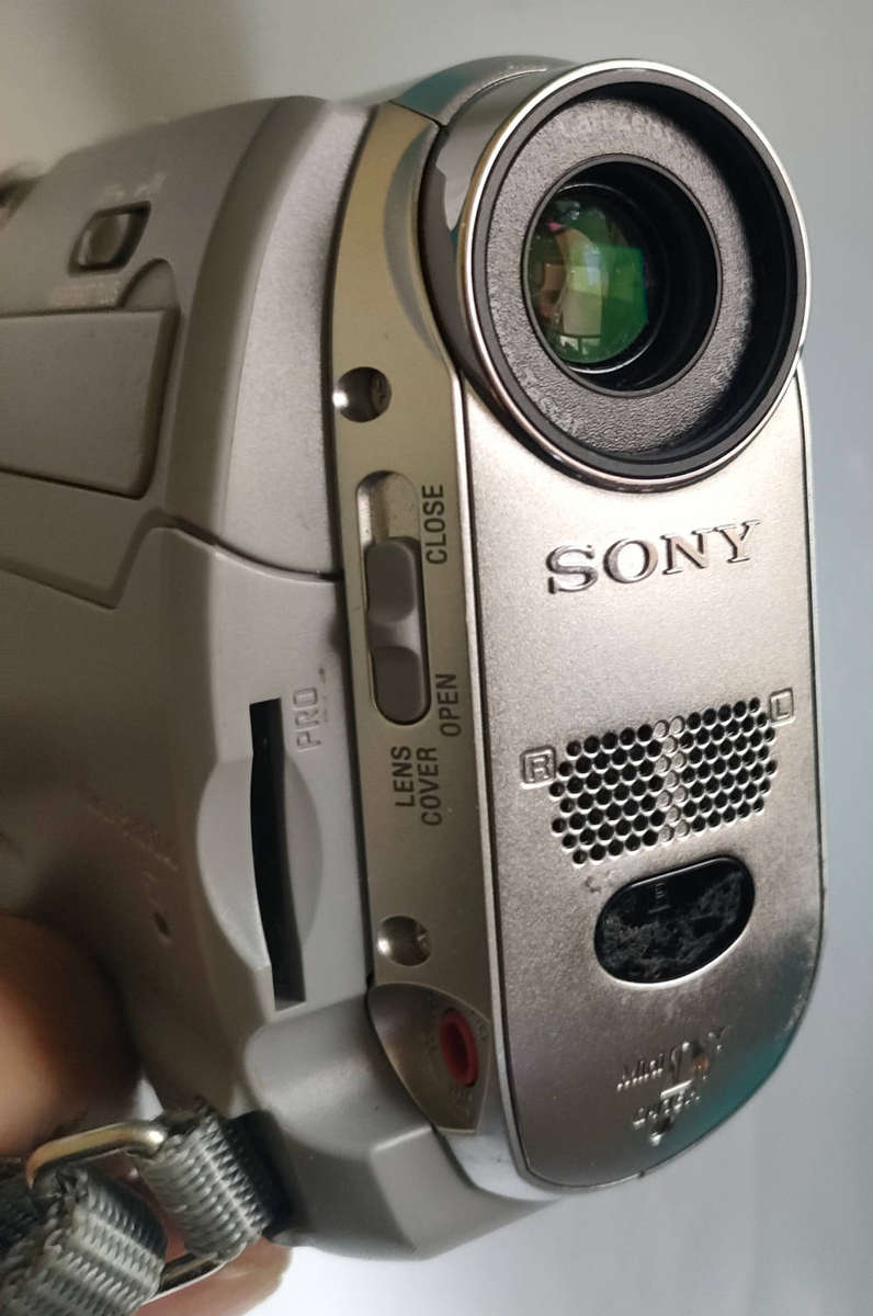 Sony Handicam Dcr - Hc30e