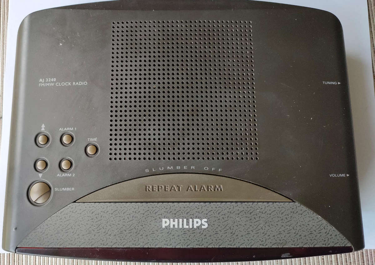 Phillips Bedside Alarm Clock Radio