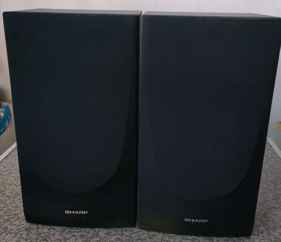 Sharp Hi Fi  Speakers
