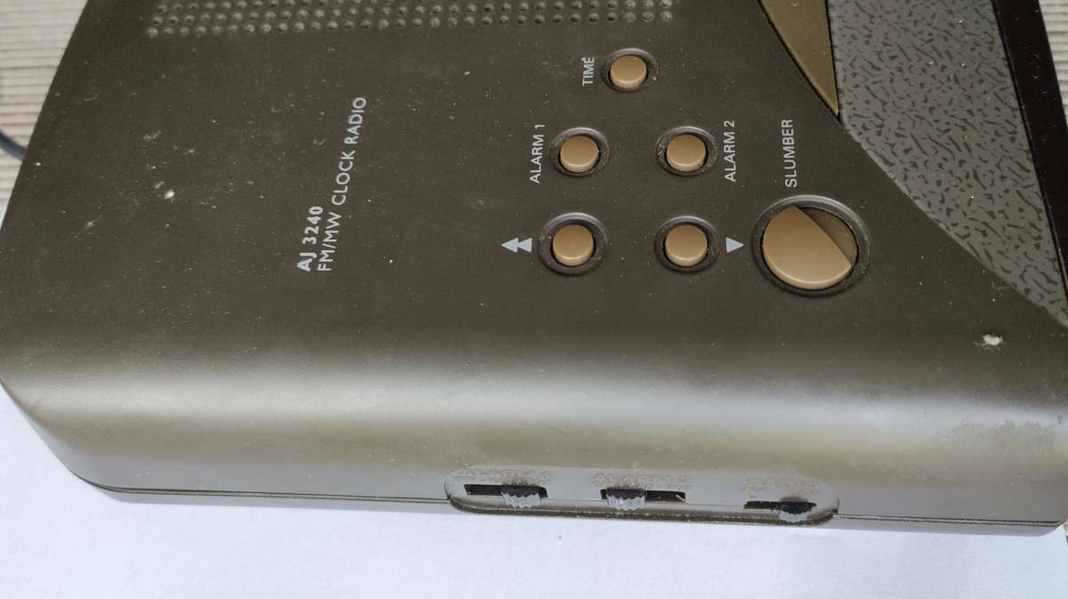 Phillips Bedside Alarm Clock Radio