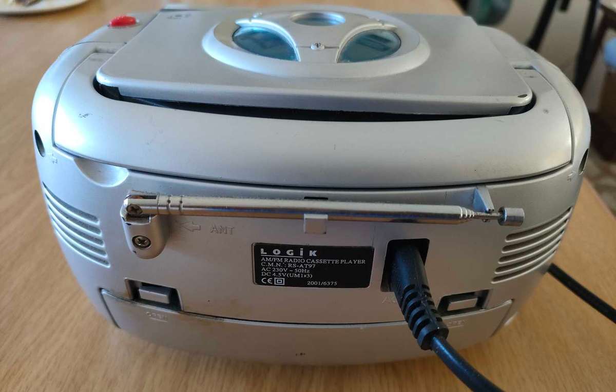 Logik Radio Tape Mini Combo