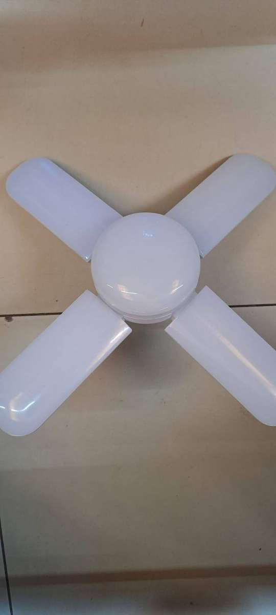 2-in-1 Folding LED Fan Blade Light & Mosquito Killer Lamp