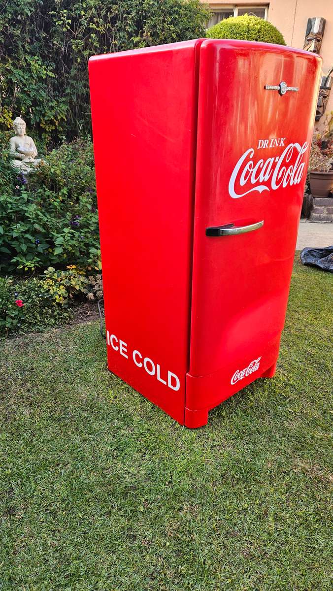 Vintage General Electric Coca Cola Fridge