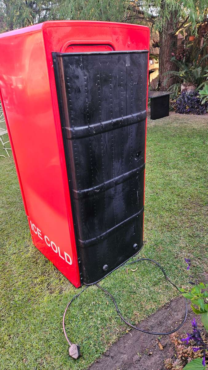 Vintage General Electric Coca Cola Fridge