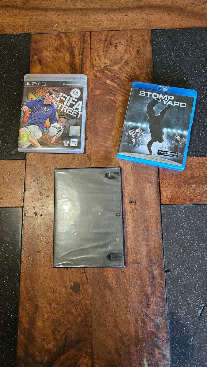 PS3 Mortal Kombat, Fifa Street and a Blue Ray Stomp the Yard