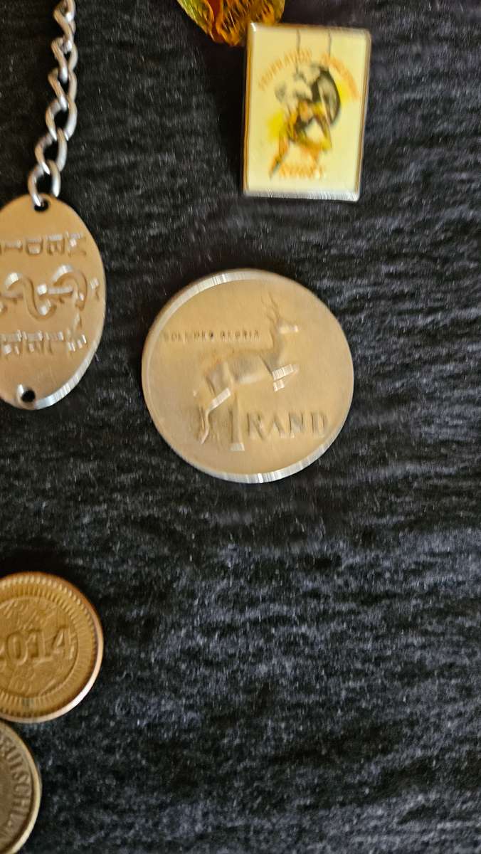 Variety of collectable Items Lot