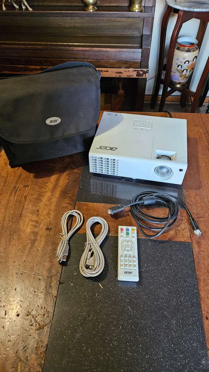 Acer Projector X1173A