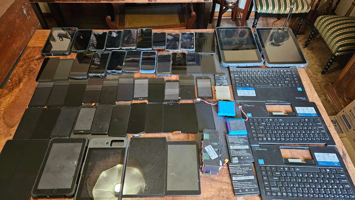 Cell Phone Screen Lot Plus More.
