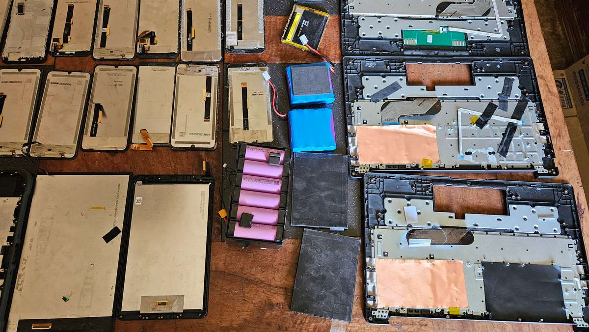 Cell Phone Screen Lot Plus More.