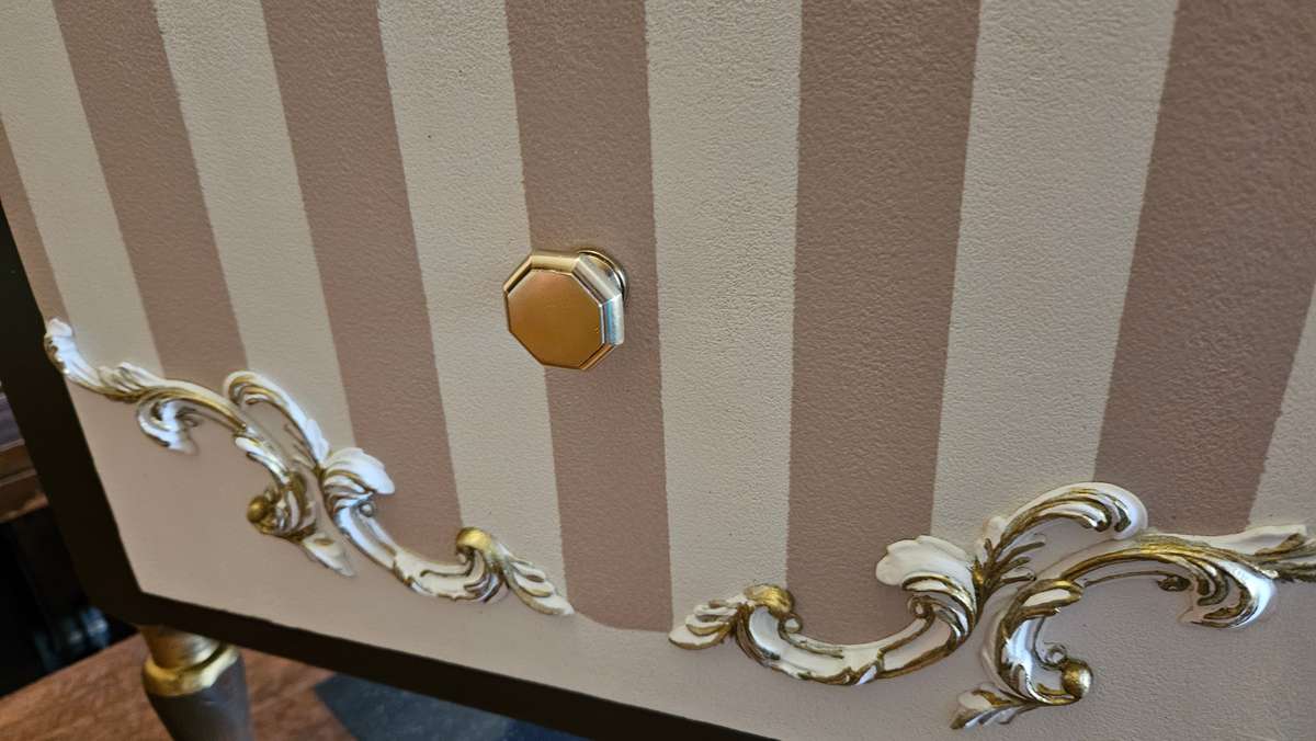 Two Beautiful Pedestals