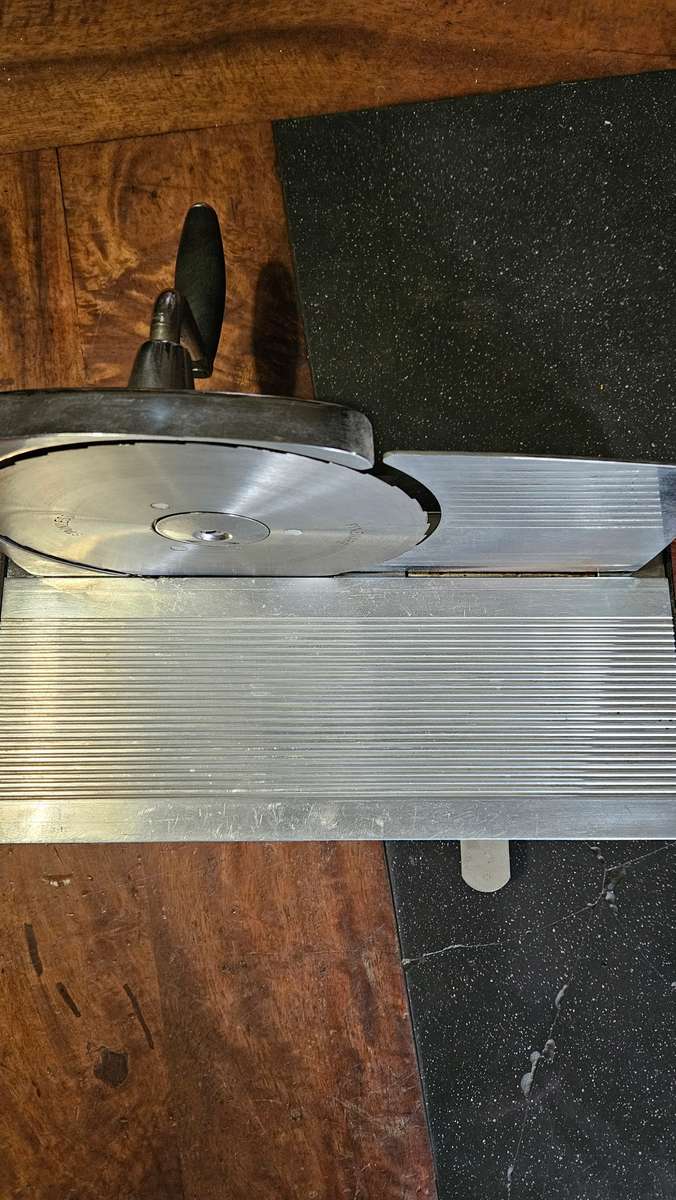 Pineware Meat Slicer