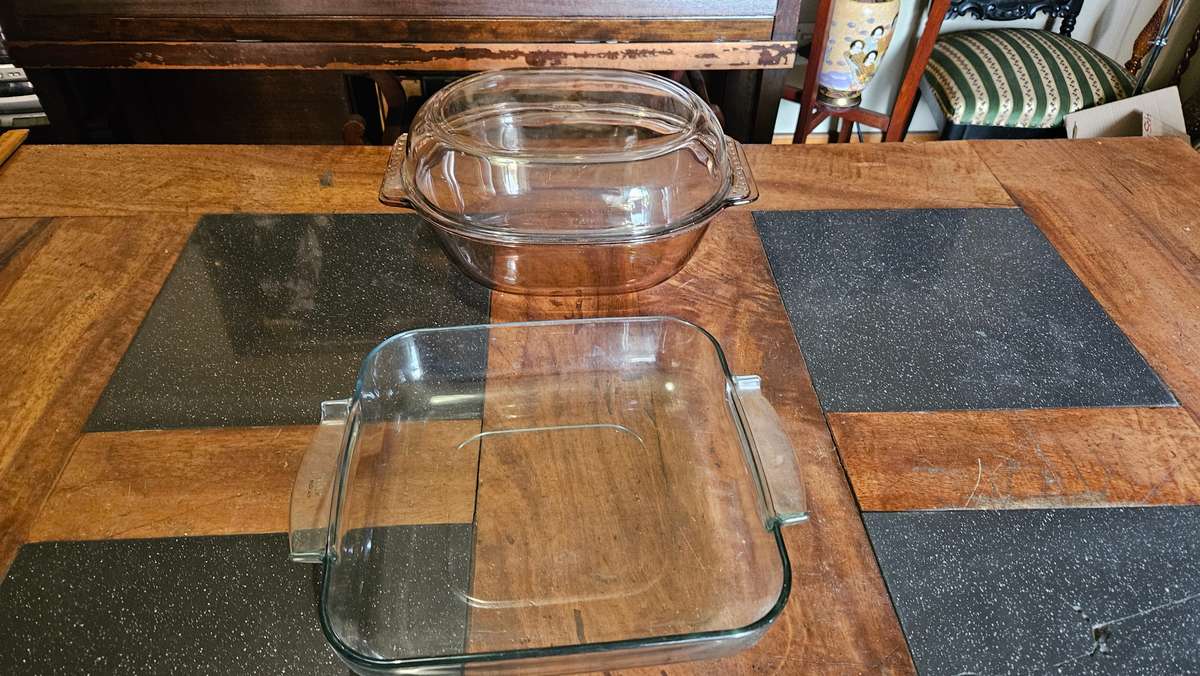 Pyrex Oven Dishes