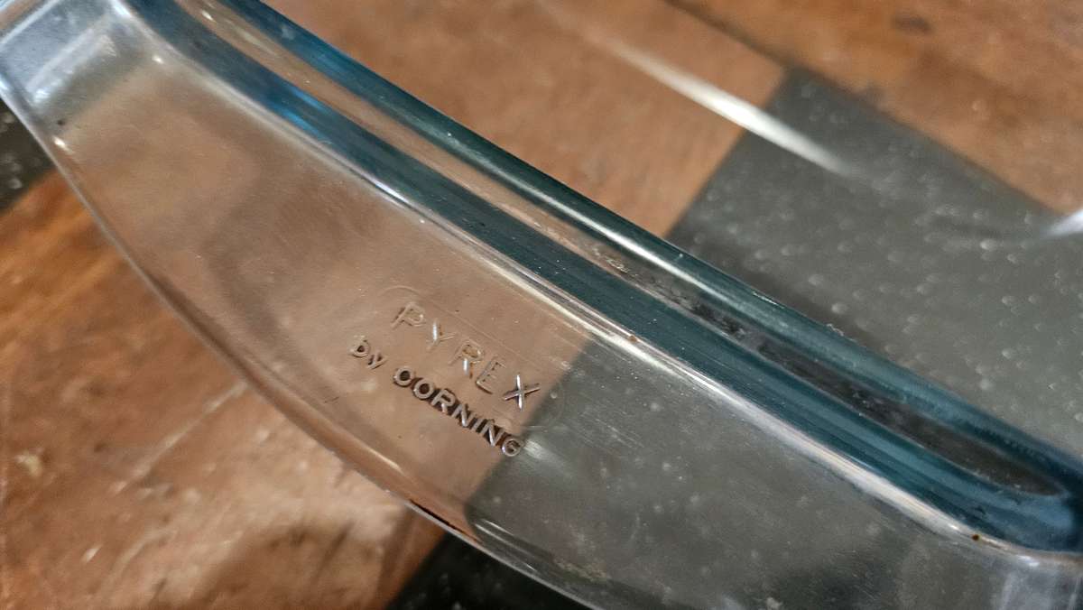 Pyrex Oven Dishes