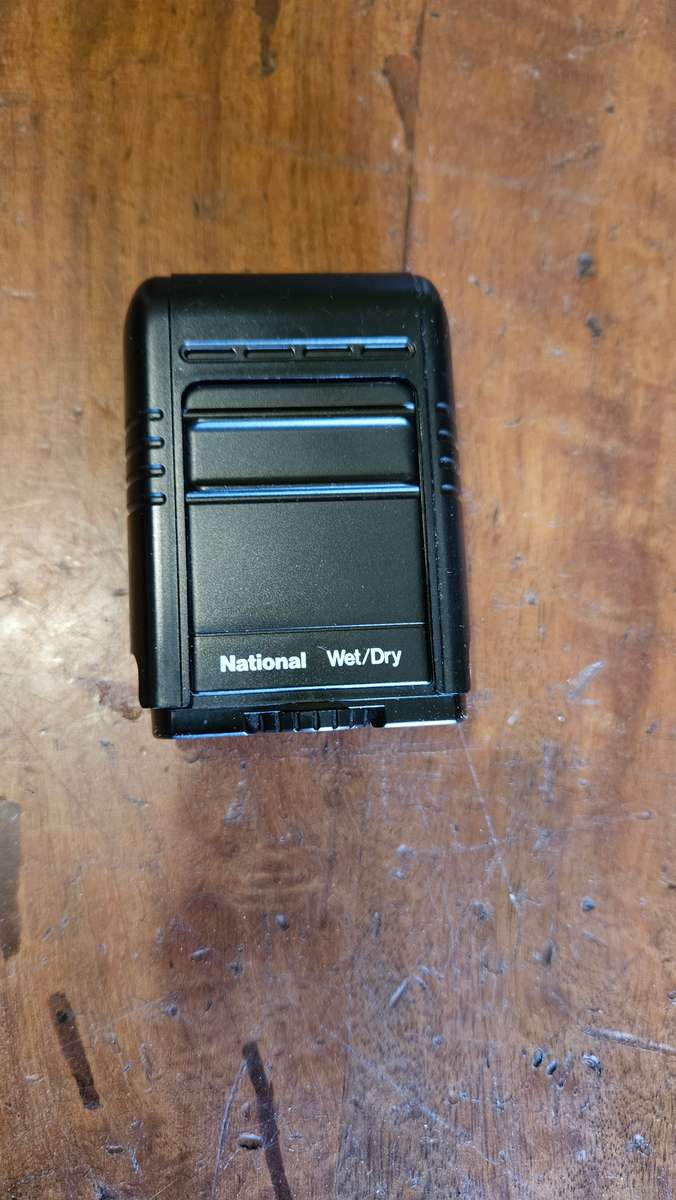 National Battery-Operated Men's Shaver