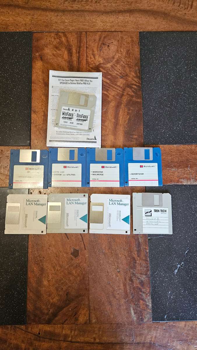 Delrina 4-1 Users Guide is Sealed Plus More