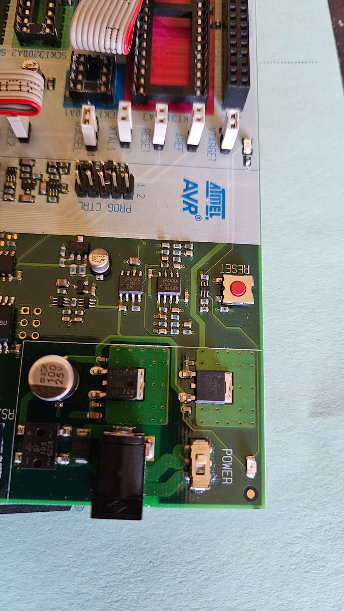 AVR STK 5000 Starter Kit