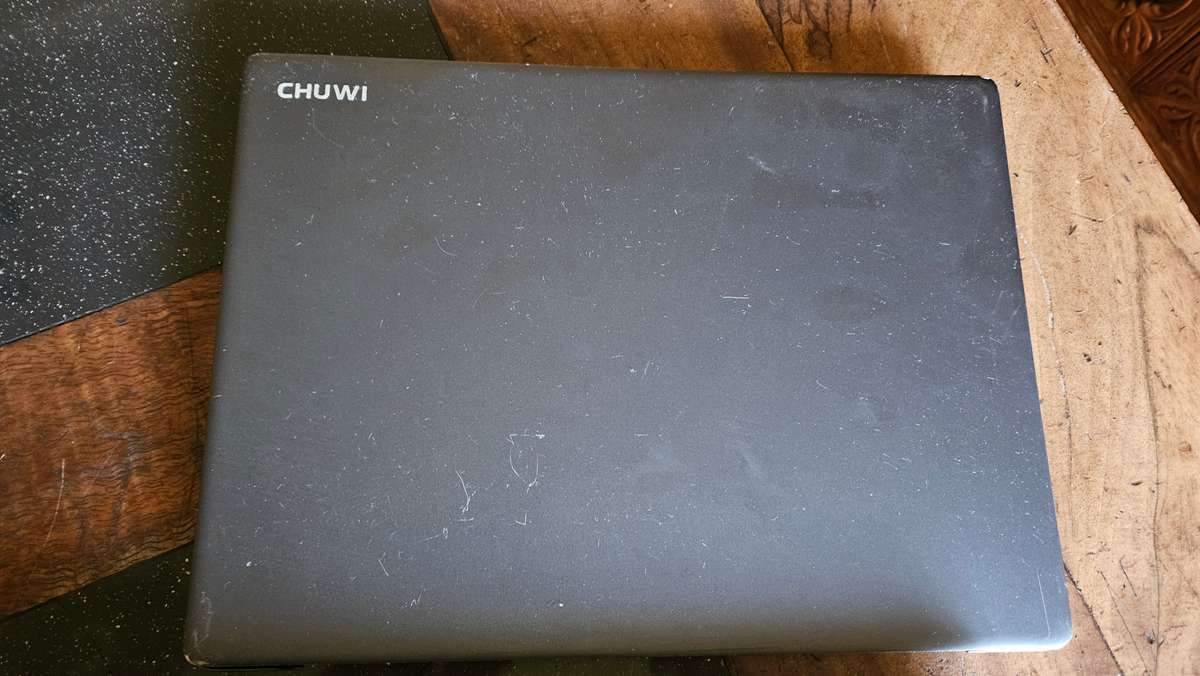 Toshiba & Chuwi Laptops