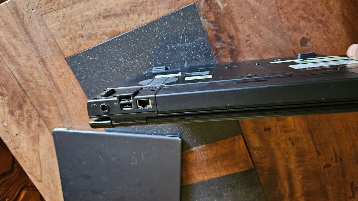 Toshiba & Chuwi Laptops