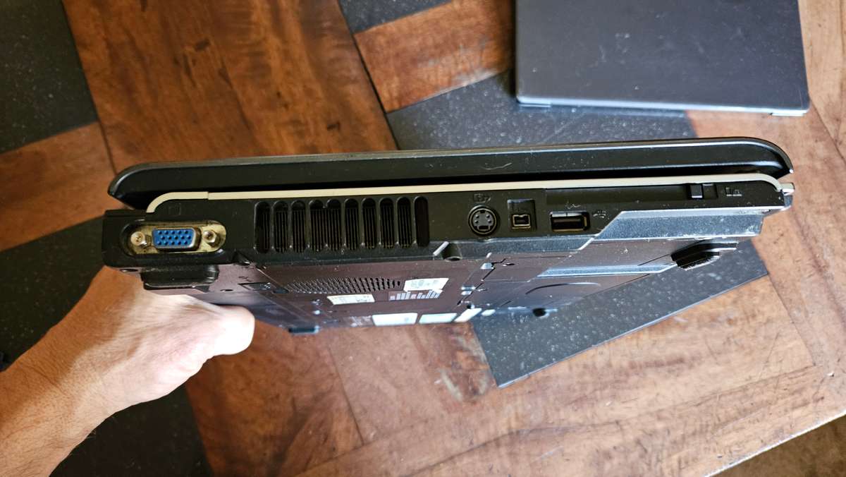 Toshiba & Chuwi Laptops