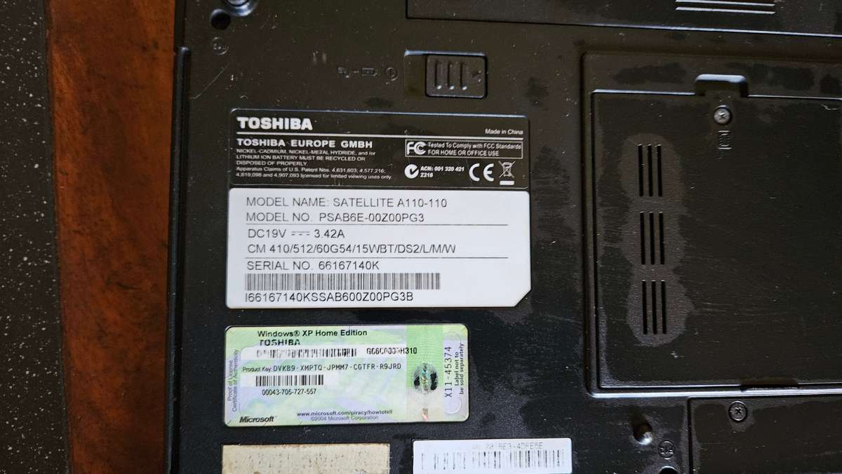 Toshiba & Chuwi Laptops