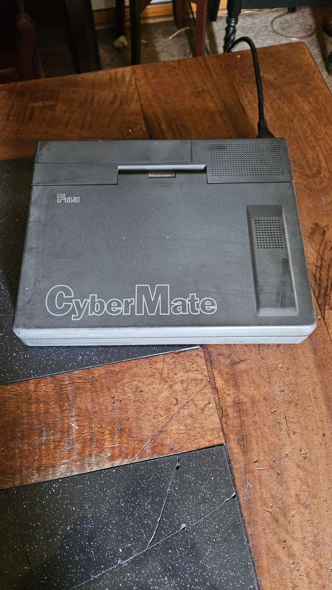 CyberMate Laptop