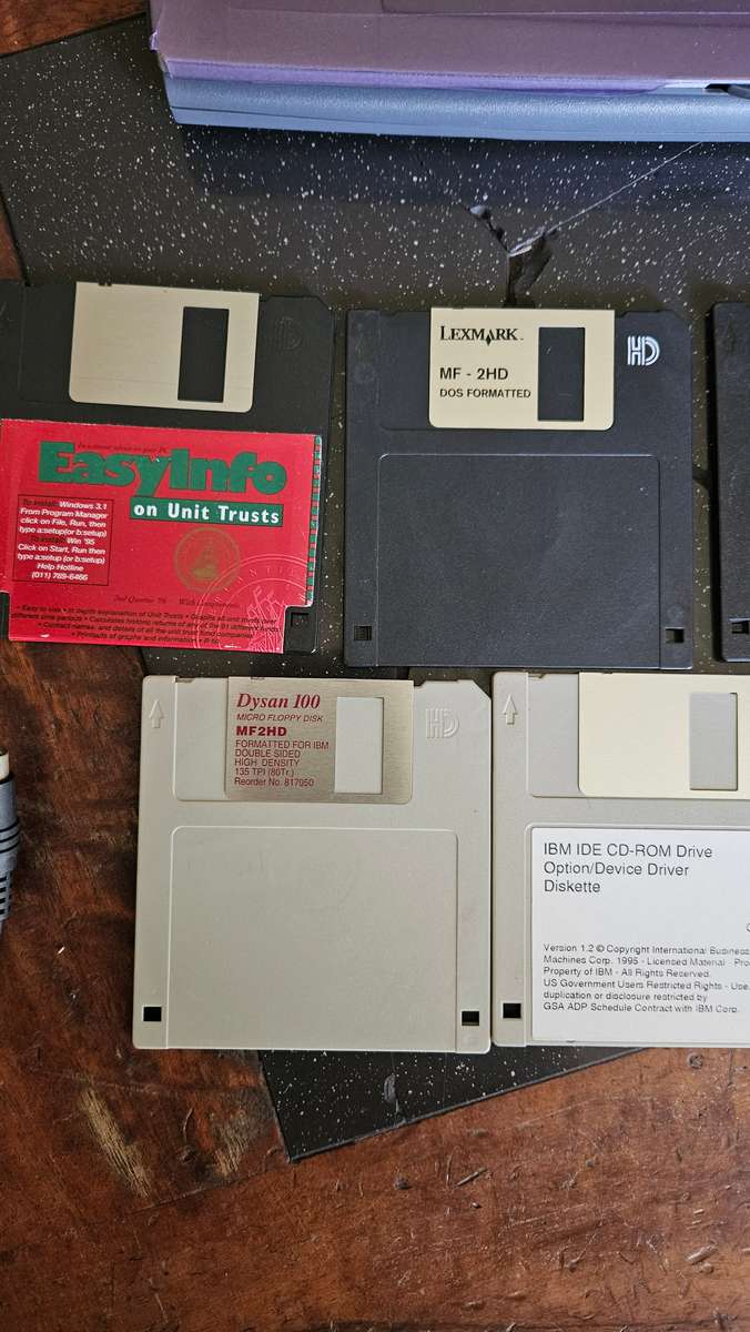 Acer Travel-Mate Model 340