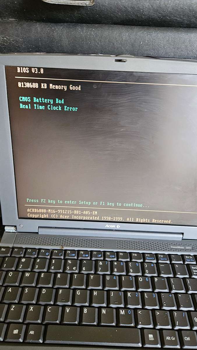 Acer Travel-Mate Model 340