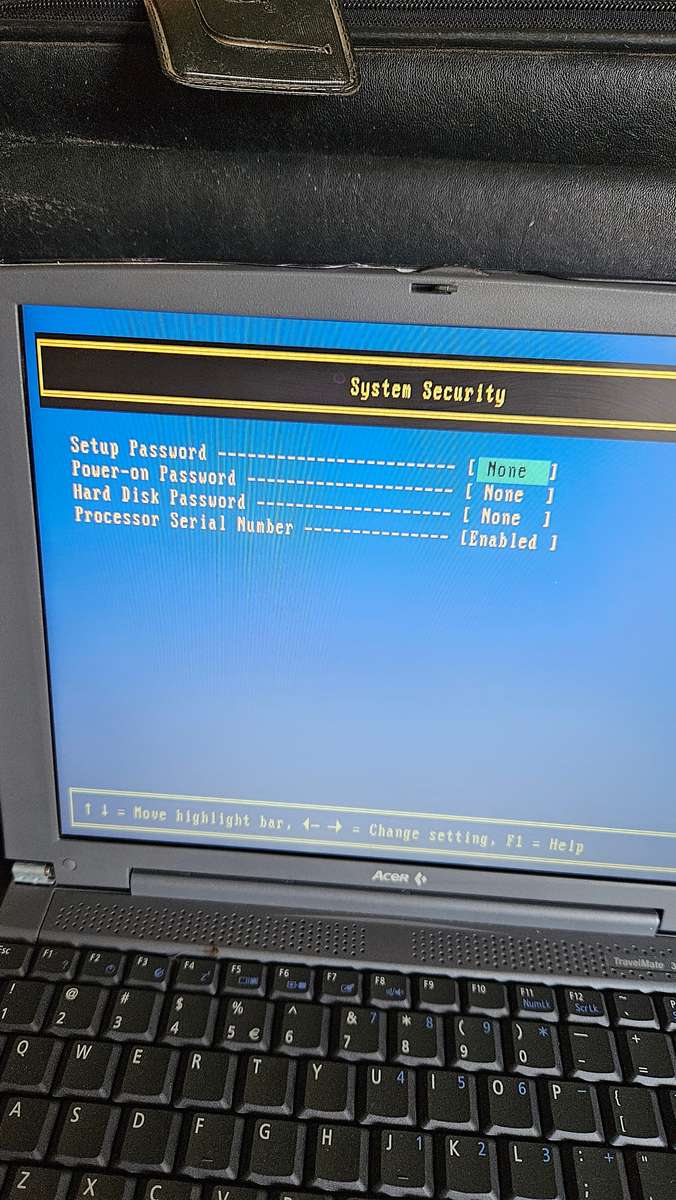 Acer Travel-Mate Model 340