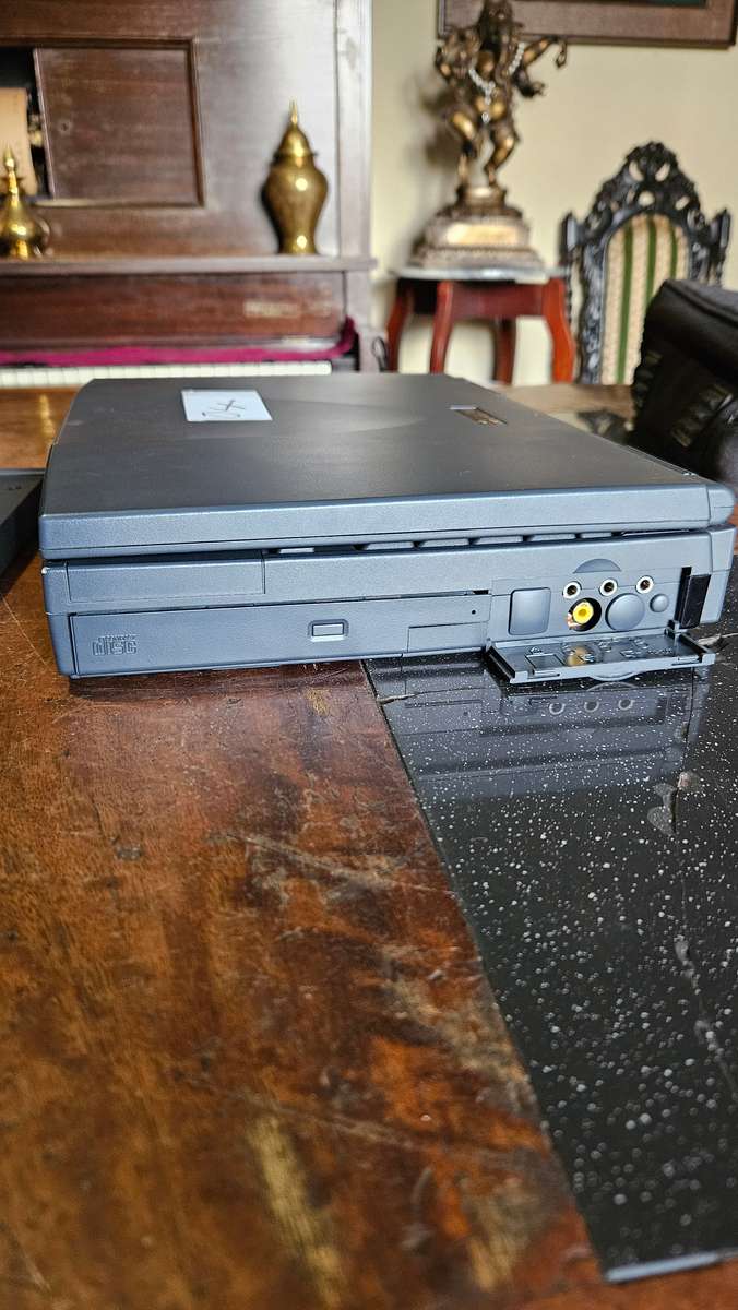 Mitac Model 5026 Laptop