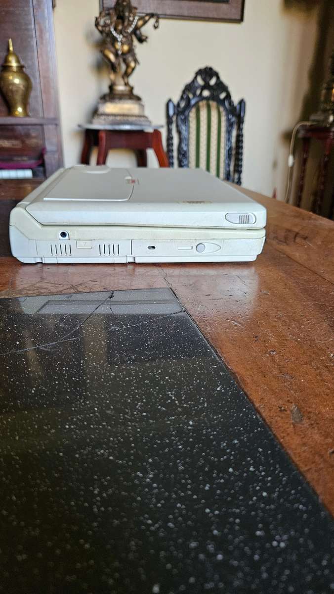 Compaq LTE Elite 4/75C