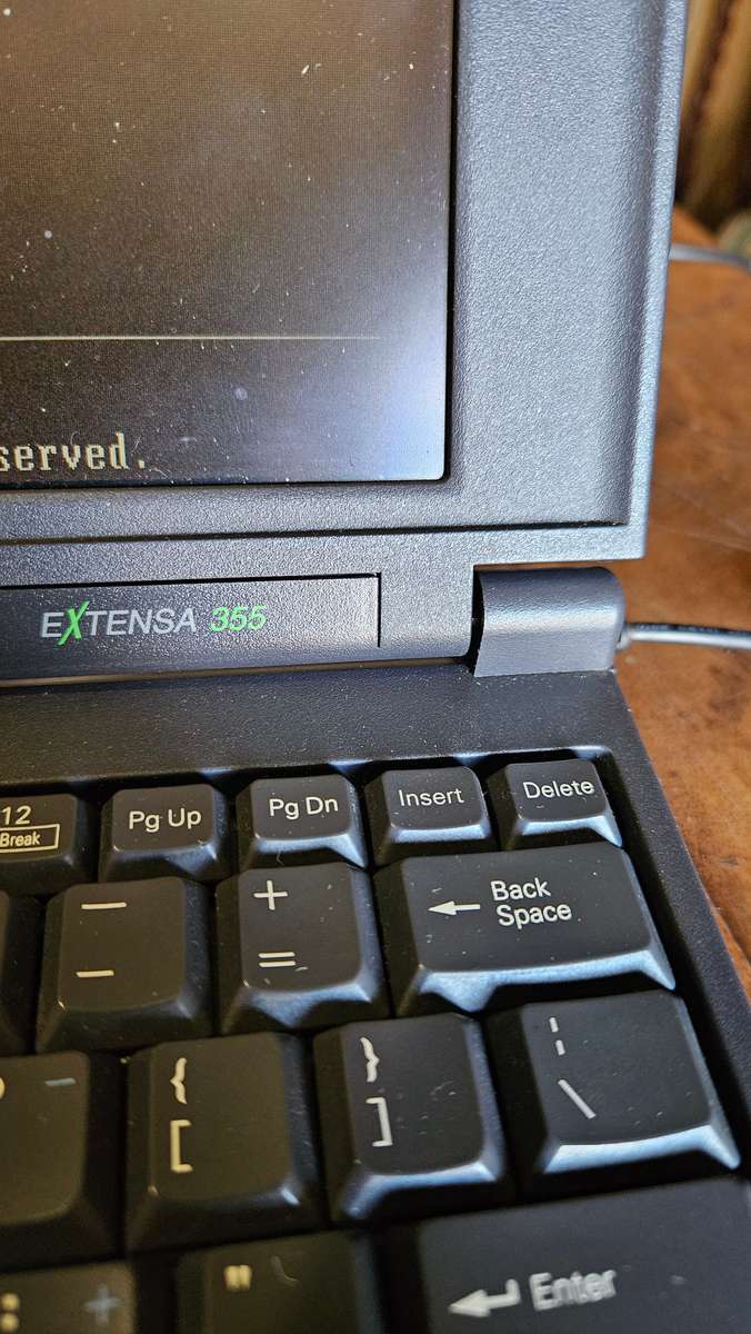 Acer Extensa Model 355