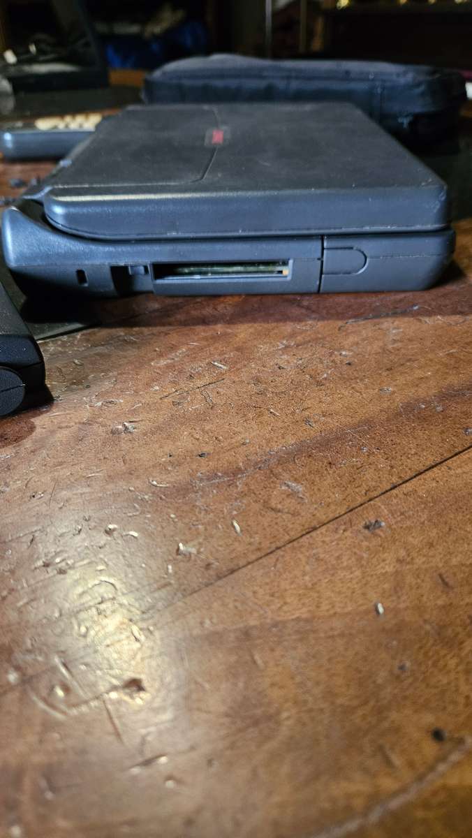 Compaq Contura 4/33C Series 2830A