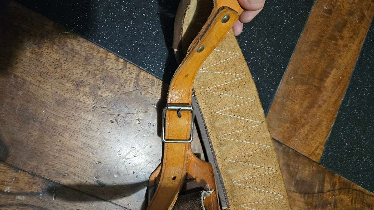 Authentic  EL Paso 12 g Shotgun Leather Ammo Belt