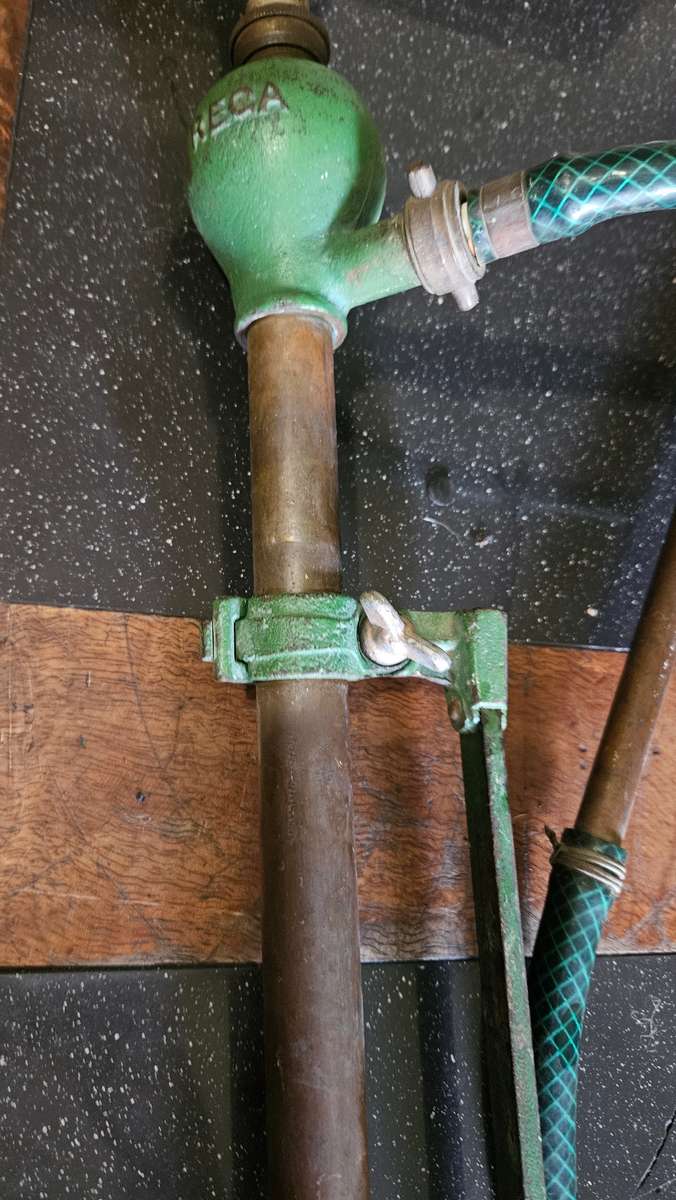 Antique 1920's Reca Manual Brass Spray Pump