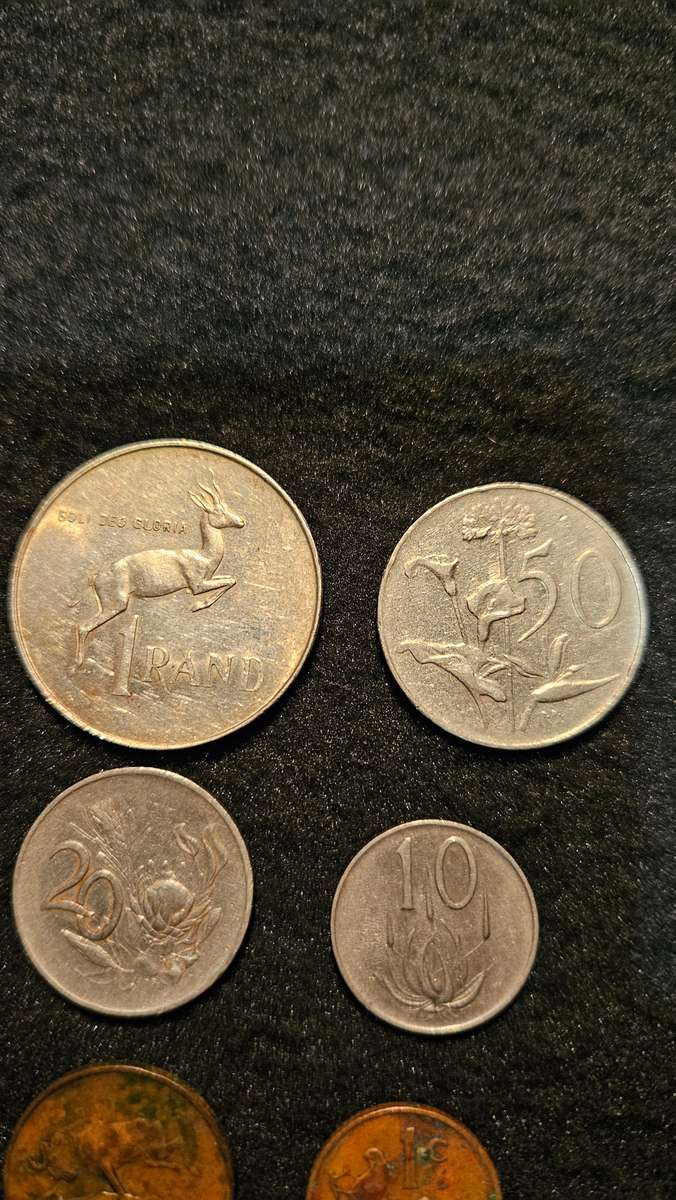 Collectable 1966 Coins Set