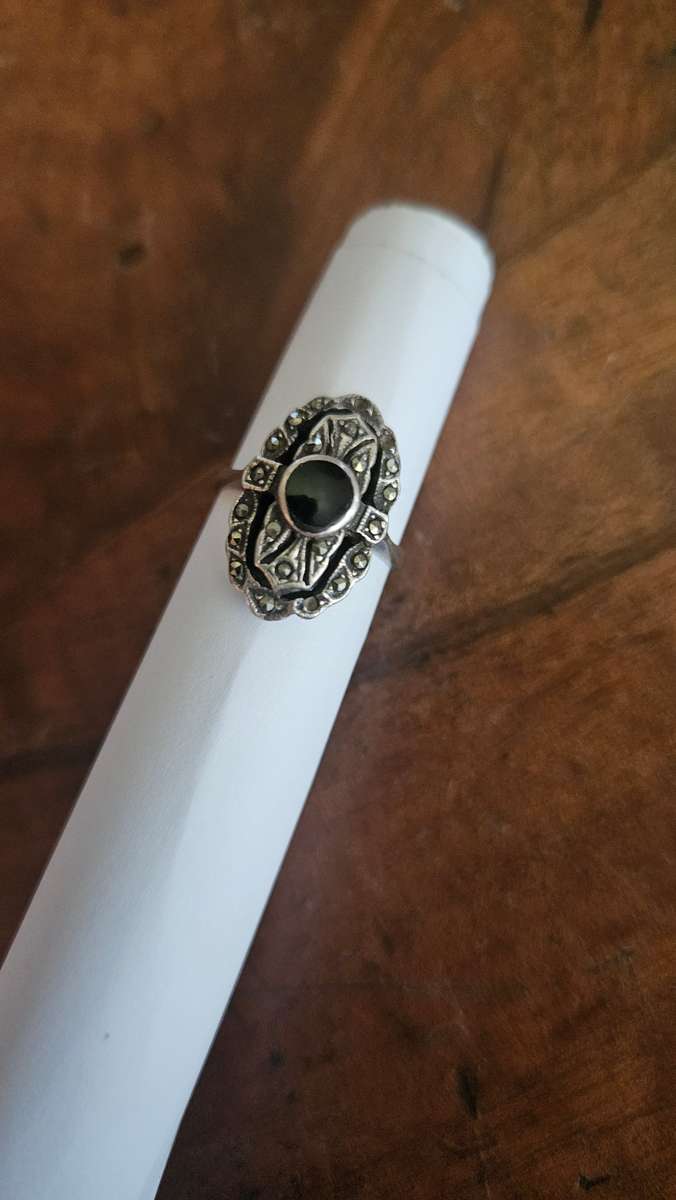 Beautiful 925 Silver Ring