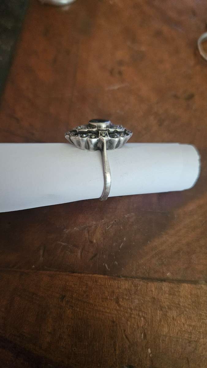 Beautiful 925 Silver Ring