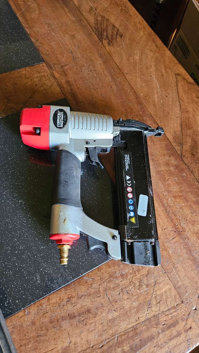 Rapid Airtac PB131 Pneumatic Nail Gun