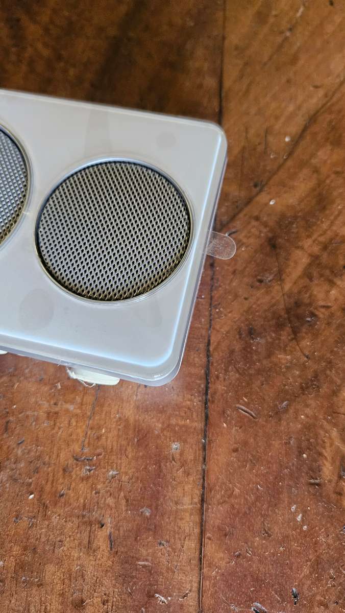 Logitech PID: A737 iPod& iPhone Docking Station