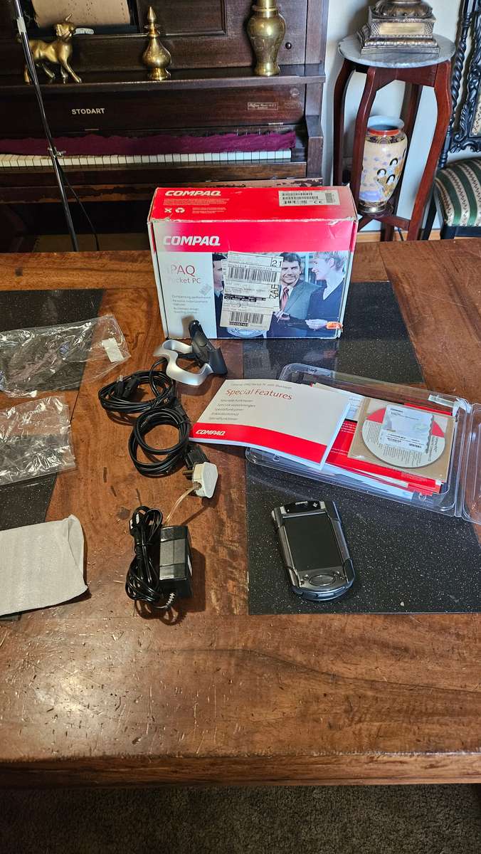 Compaq Pocket PC Plus Accessories