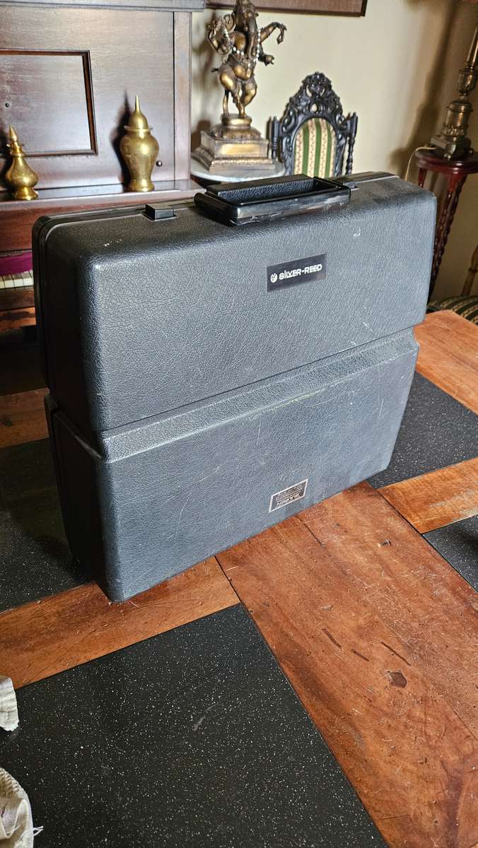 "Reserved for JasonBBAccount"  Reed 500 Typewriter