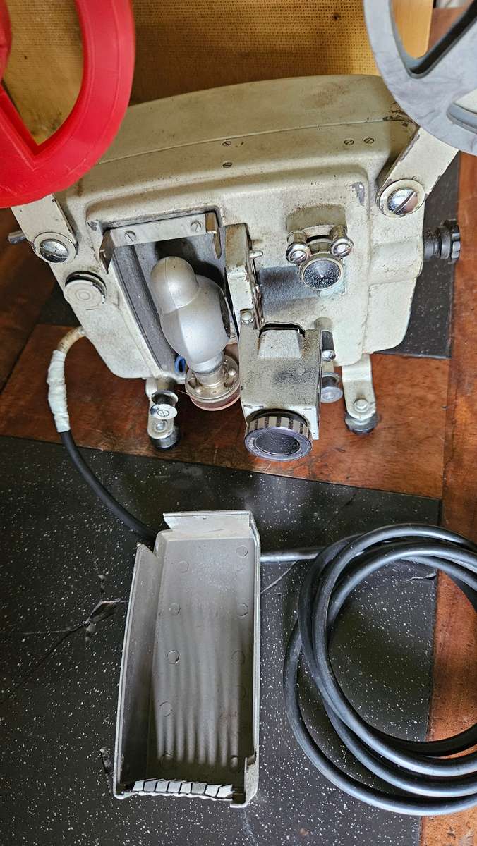 Vintage Rondo 8mm Projector Model