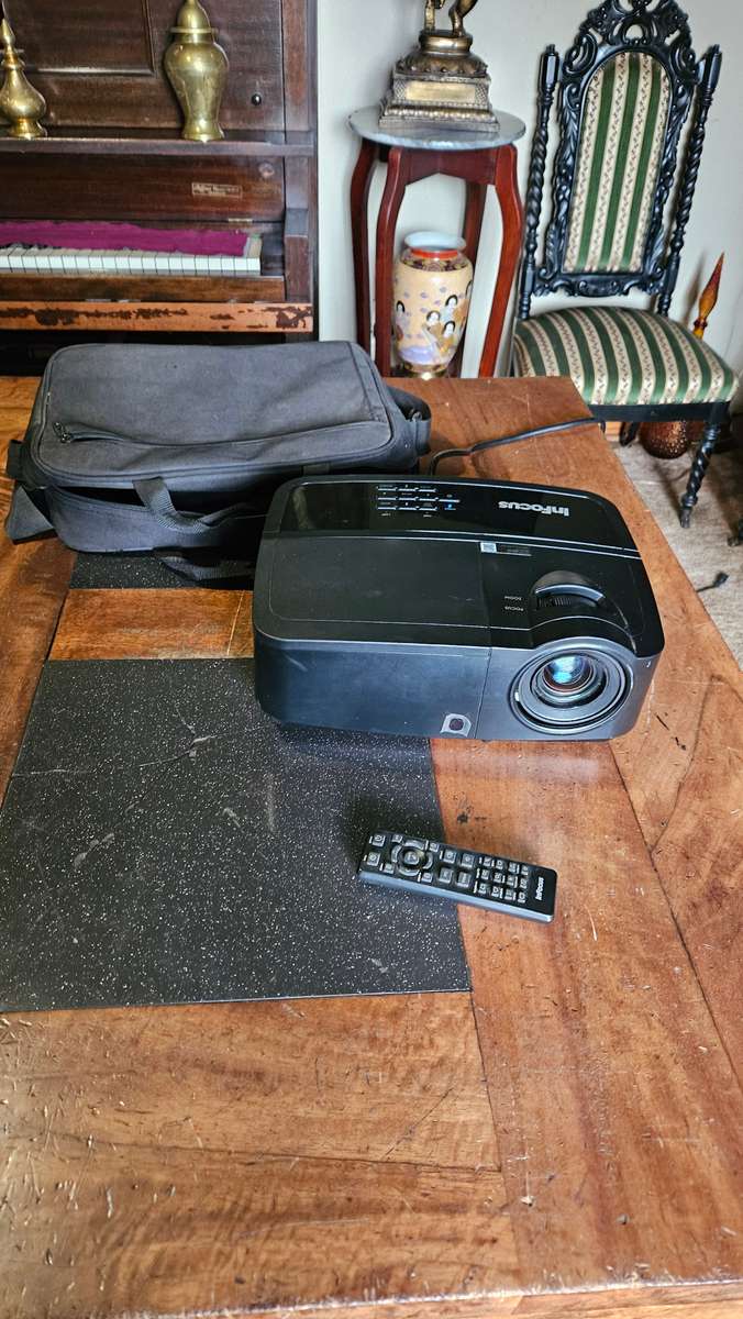 Infocus  Home Entertainment Projector Model:  IN118HDa