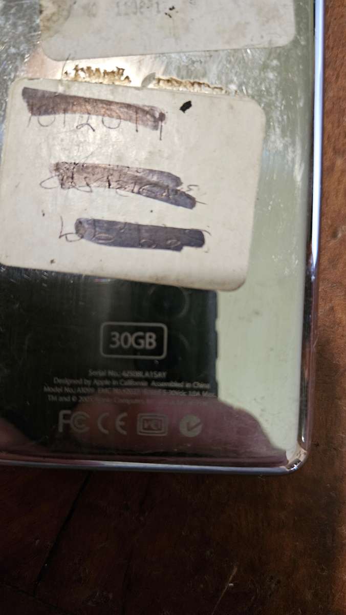 Bose sound Dock Plus Apple iPod 30GB