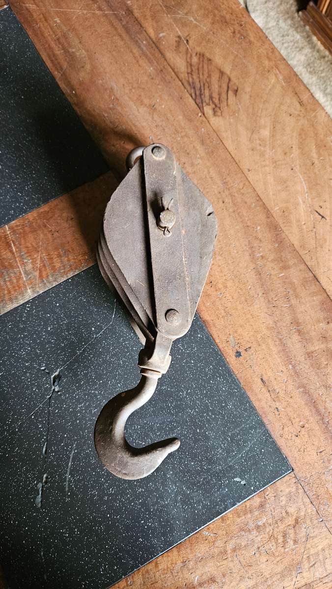 Block & Tackle Pully