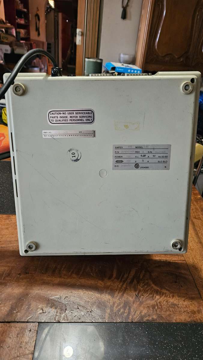 Vintage Olivetti W685 Model 220