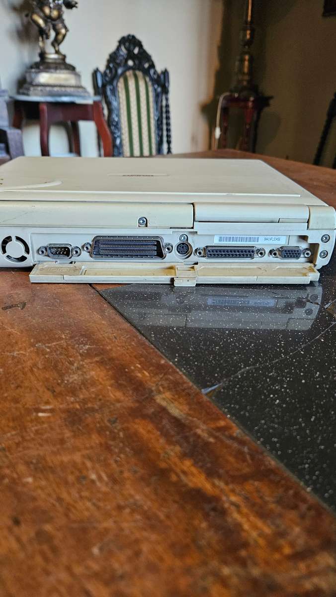 Vintage Compaq Lite Elite Laptop 4/40 CK