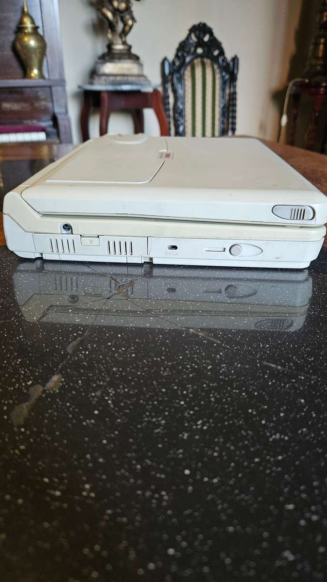 Vintage Compaq Lite Elite Laptop 4/40 CK