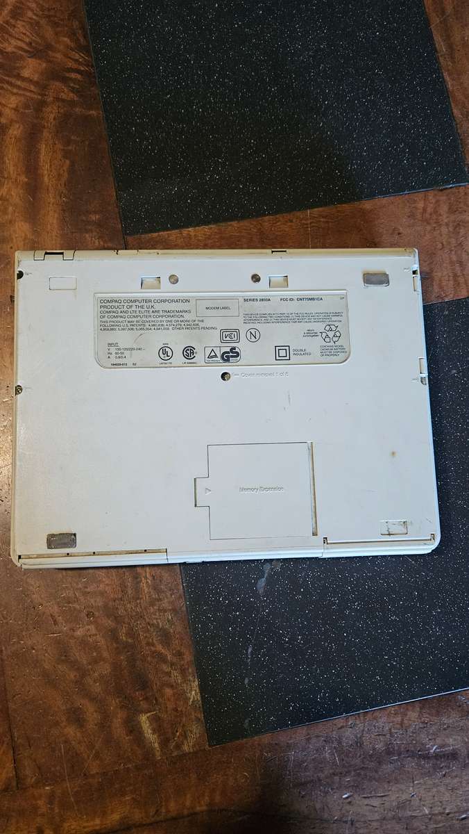 Vintage Compaq Lite Elite Laptop 4/40 CK